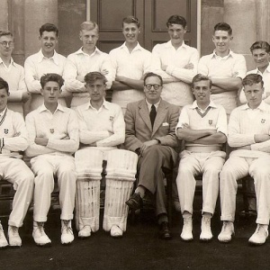 Memorabilia » 1951-1955 » Sports » Cricket